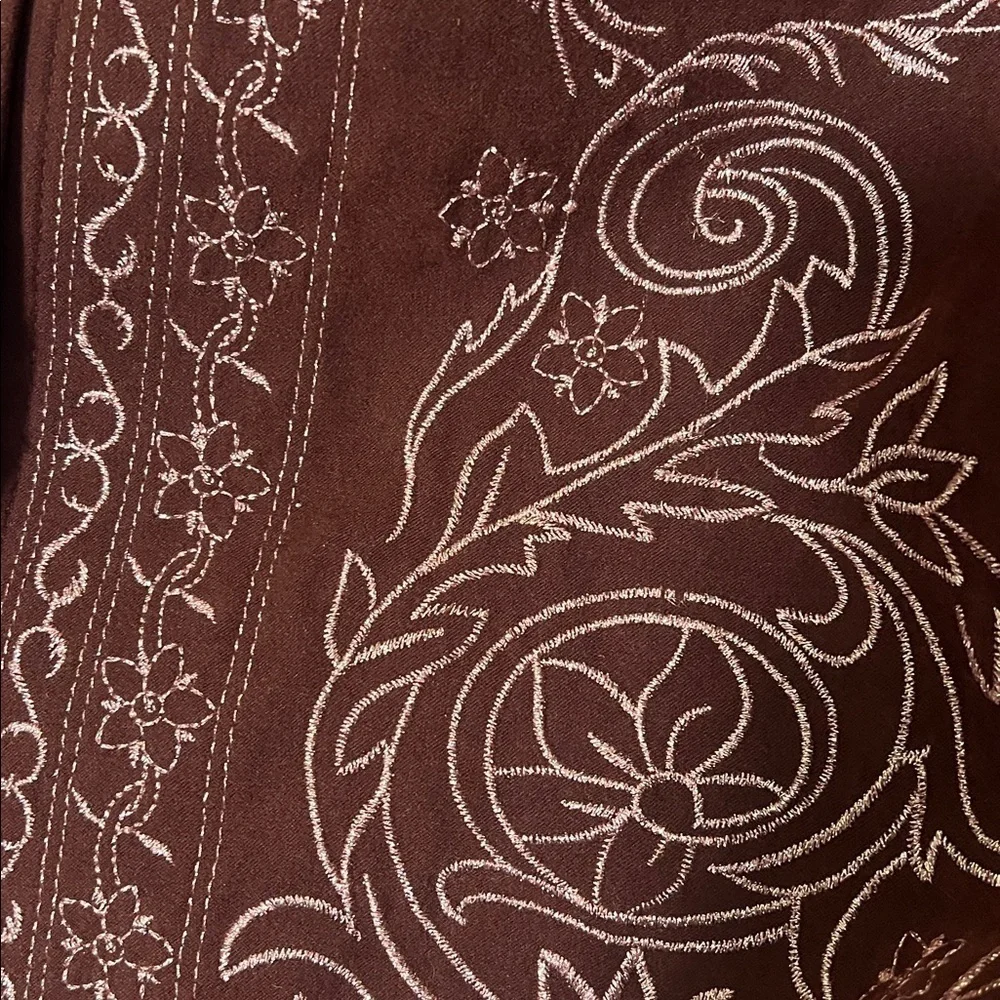 Susan Graver Style embroidered tunic style jacket hook/eye closure  burgundy 1X
